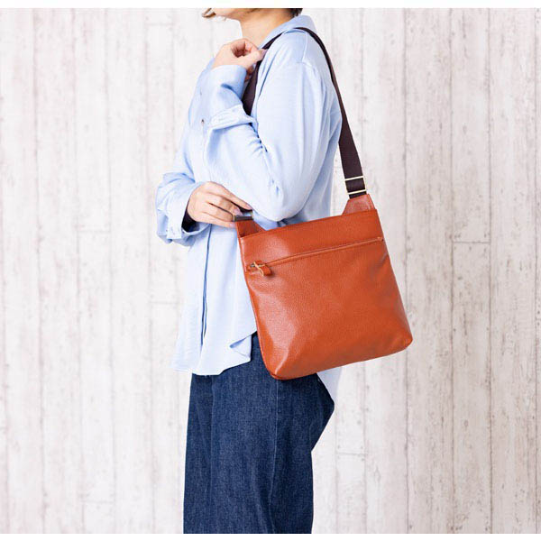 豊岡工房 軽量牛革ボディショルダー キャメル